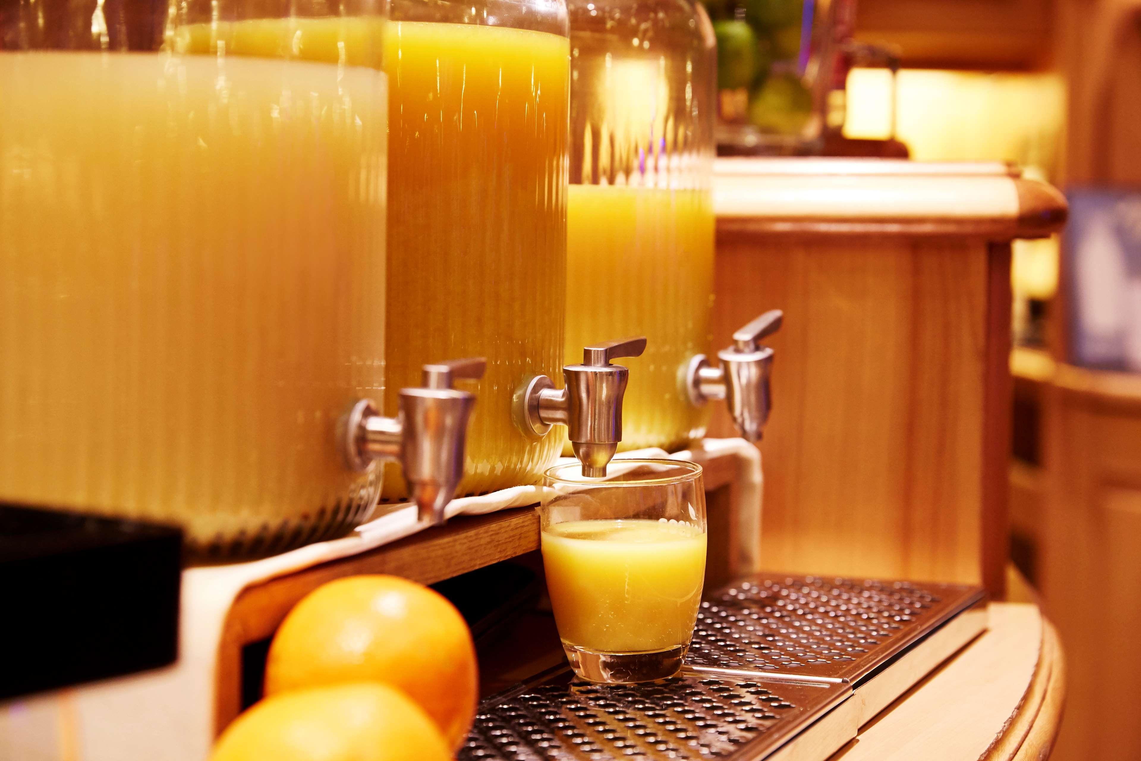Best Western Plus Au Cheval Blanc A Mulhouse Baldersheim Ngoại thất bức ảnh